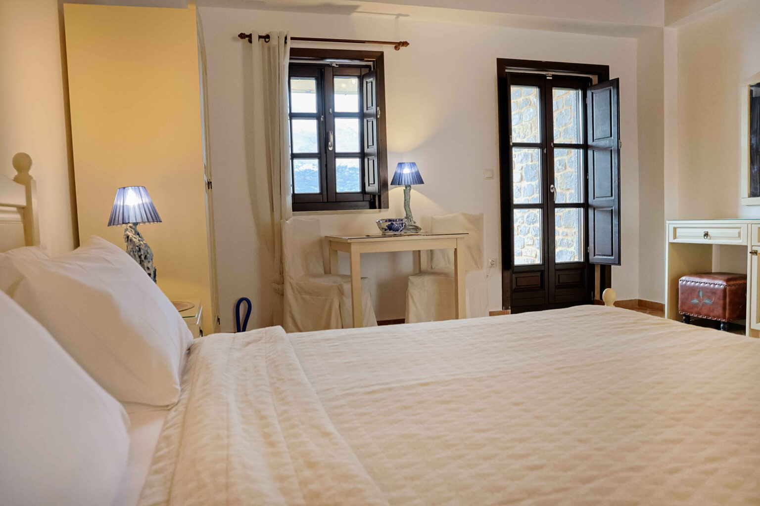 Superior Studio with Sea View in Neo Oitylo